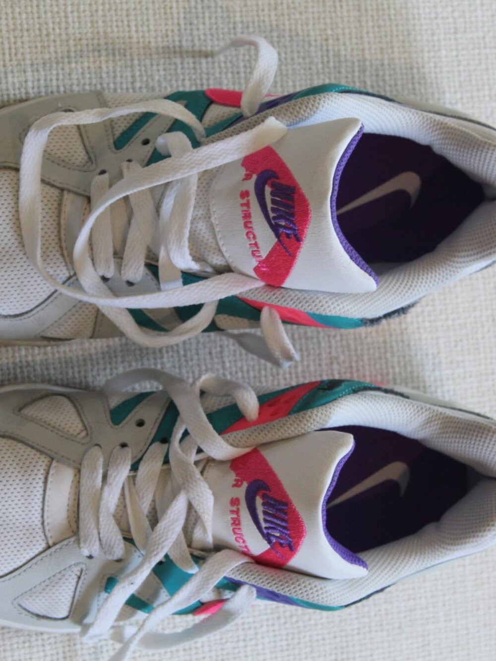 Nike Air Structure Sneakers Women’s Size 7 | Retro White Multi Running Shoes